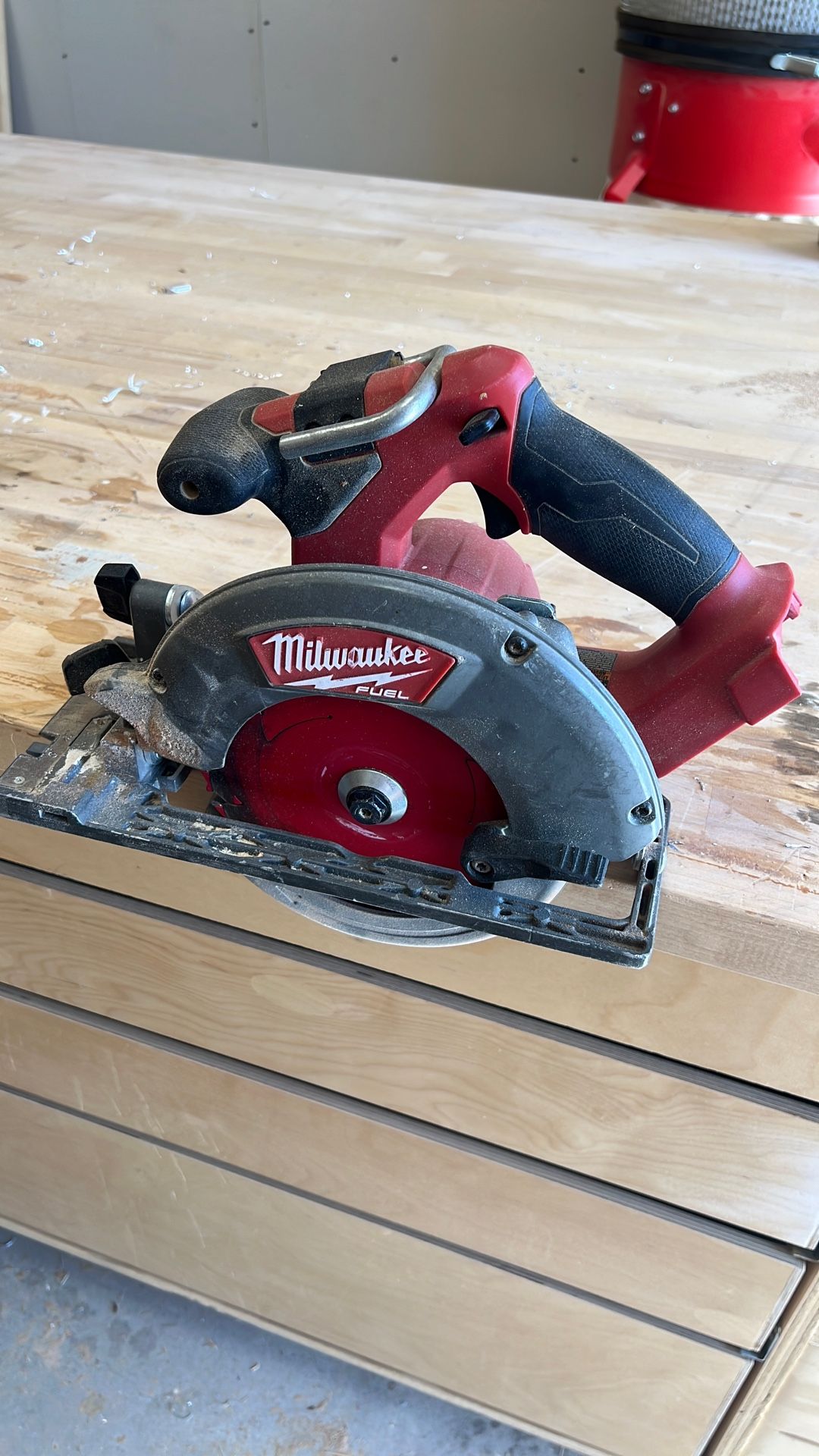Milwaukee 6 1/2 Skill Saw