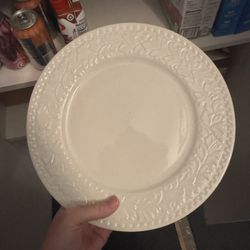Set Of Plates (8)