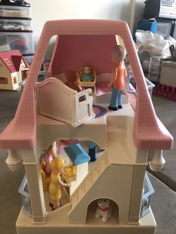 Little tikes cheap grandma's house