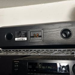 PIONEER Speaker (sounds Amazing)