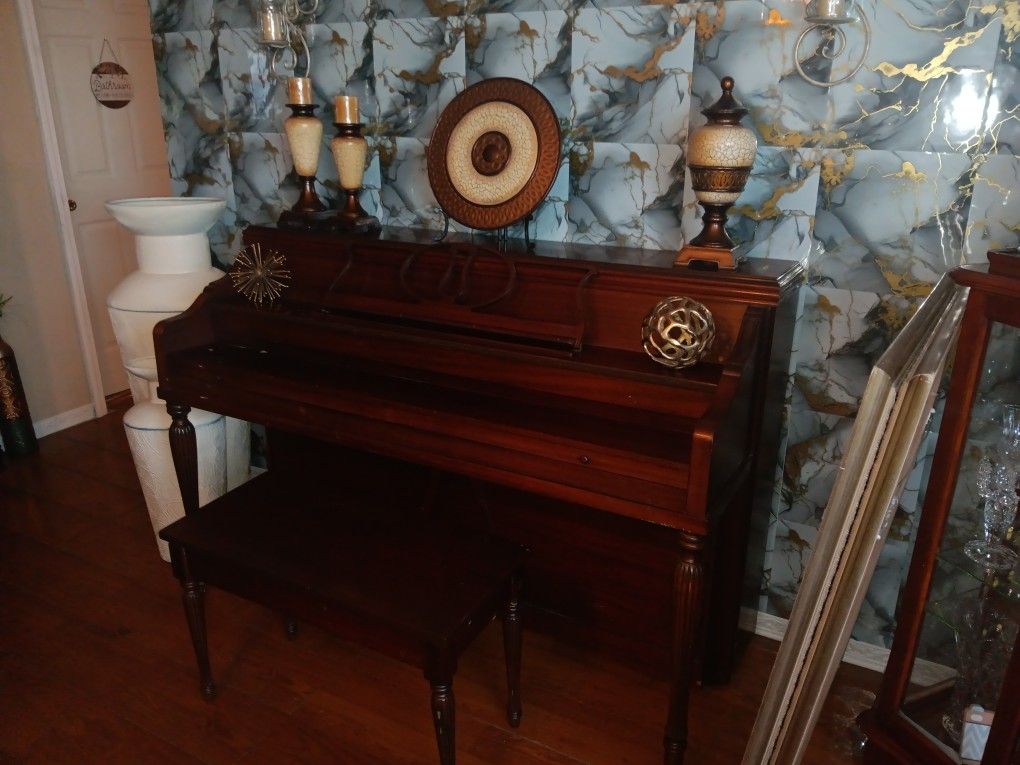Kohler & Chase Upright Piano