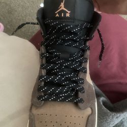 jordan 1 chocolate size 10.5