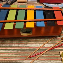 Vintage TUDOR children's Xylophone