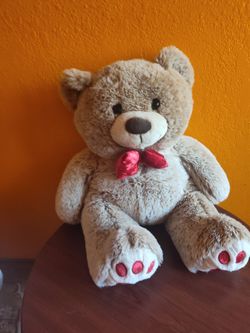 Big bear... excellent condition $7