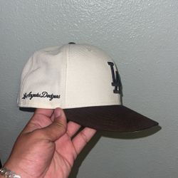 Dodger Hat/ Cream and brown color/ 7 1/4