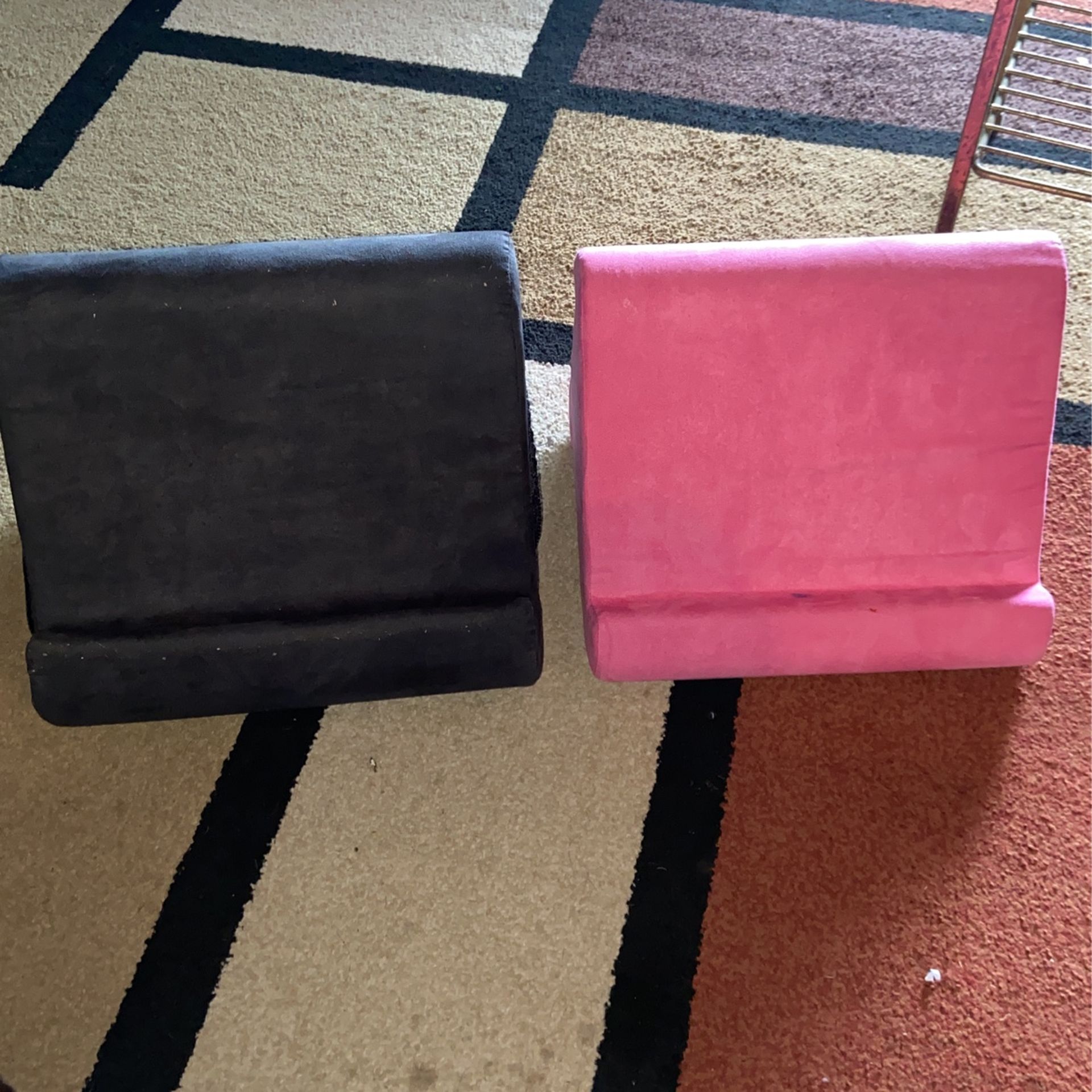 Device iPad Computer Kindle Foam Holder 12”x11”
