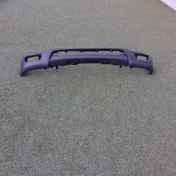 Bumper Of 2001 Toyota Tacoma 