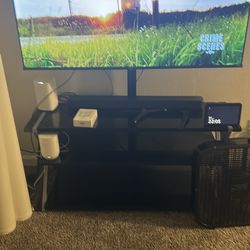 Entertainment center