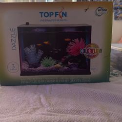  Top Fin 3 Gallon GloFish Aquarium. 