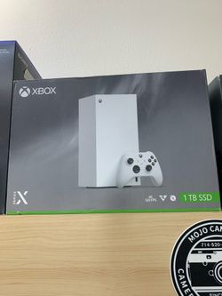 Xbox series s white digital edition