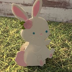 Mini Easter Bunny Treat Holder ( View Pics & Description)