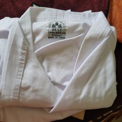 Taekwondo Oufits Size 3 And 4 