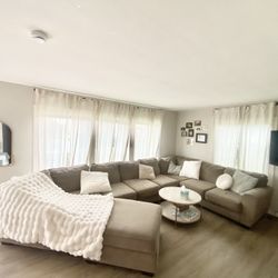 Large Comfy Couch With Ottoman 