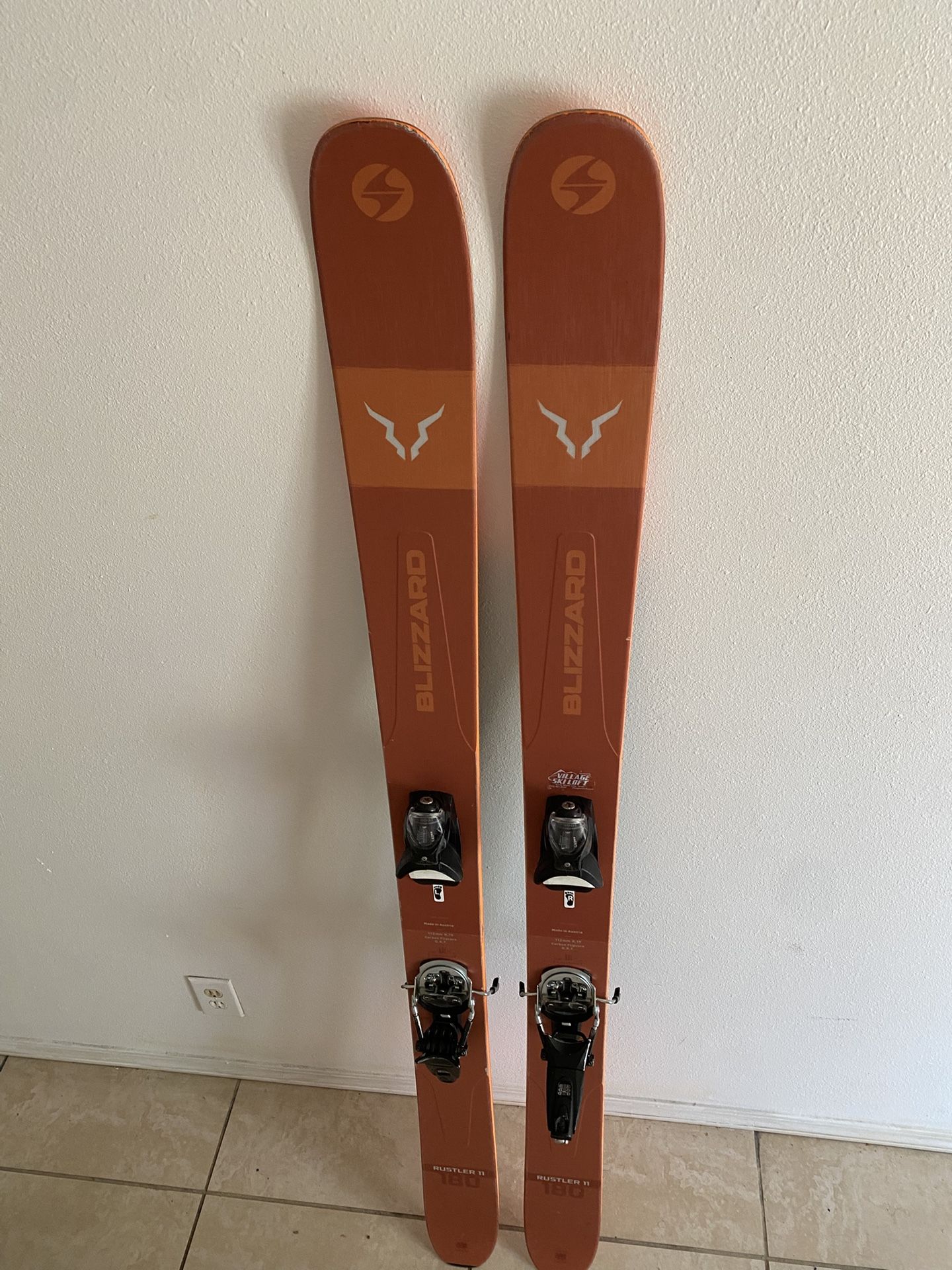 Blizzard Rustler 11 Skis 180cm 
