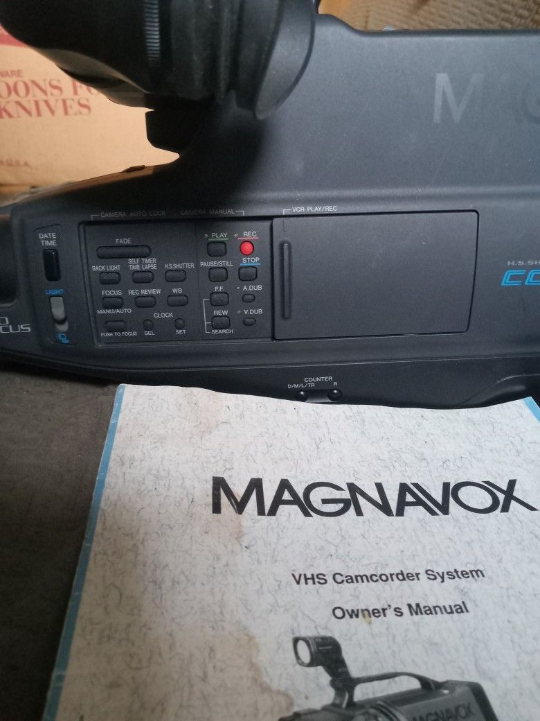 1992 Magnavox VHS Camcorder System 