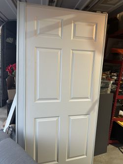Closet Doors + Track 70″ Good Condition!