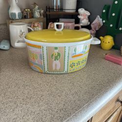 Shafford  Oven-To-Table "The Little Farm" 5" Deep Casserole Dish w/Lid