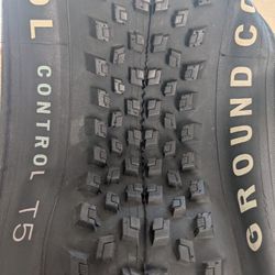 29x2.35 Specialized Ground Control T5 Tubeless, Kevlar Bead, New