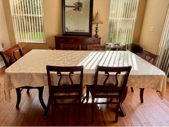 Duncan Phyfe Table