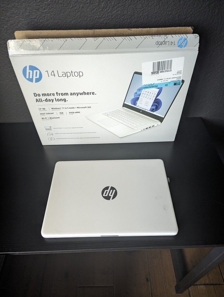 LIKE NEW HP 14 LAPTOP (WINDOWS 11)