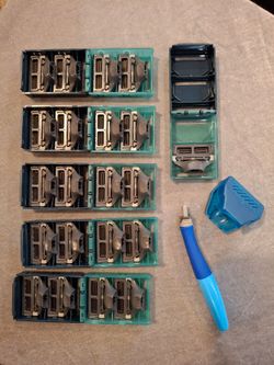 Harry's razor with 21 new blades