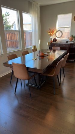 Extendable Dark Walnut Dining Table, Seats 6–8