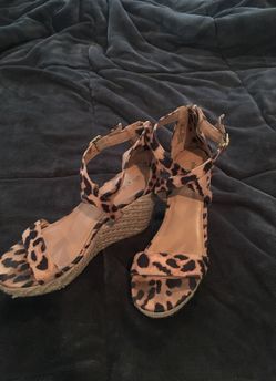 Leopard wedges