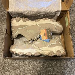 Women's Sketcher Hiking boots (low) 