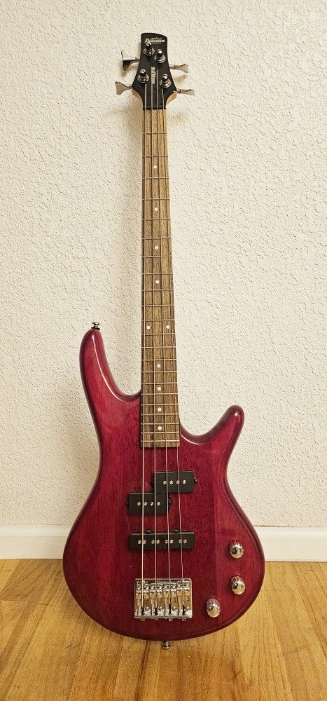 Ibanez Mikro Gio Bass