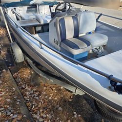 1994 Boston Whaler Rage 14