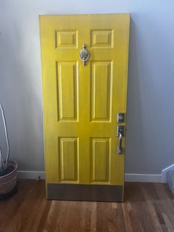 Free steel entry door