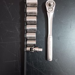 Vintage Craftsman 1/2 Drive Ratchet and 1/2 Drive 12 Point Socket Set W/ Swivel