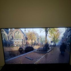 60 Inch Vizio Smart TV 