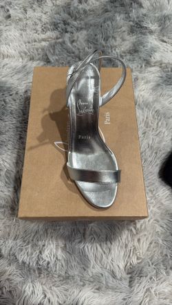 39 Heels / Size 8