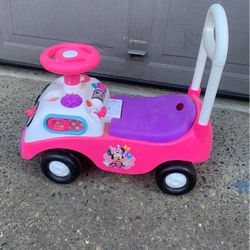 Free Mini Mouse Scooter