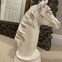 Horse statue