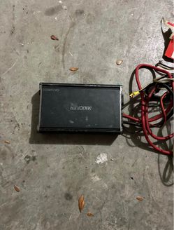 1200 watt RMS AMP (KICKERZ)