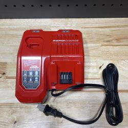 Milwaukee M12/M18 Dual Voltage RAPID CHARGER