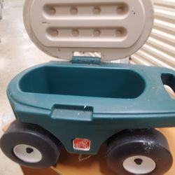 STEP 2 GARDEN TROLLEY TRANSPORT AND SEAT