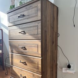 Wooden 5 Dresser Chest For Bedroom