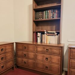  5-Pc American of Martinsville All-Wood Bedroom Set - Vintage Oak