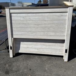 Appliances furniture 