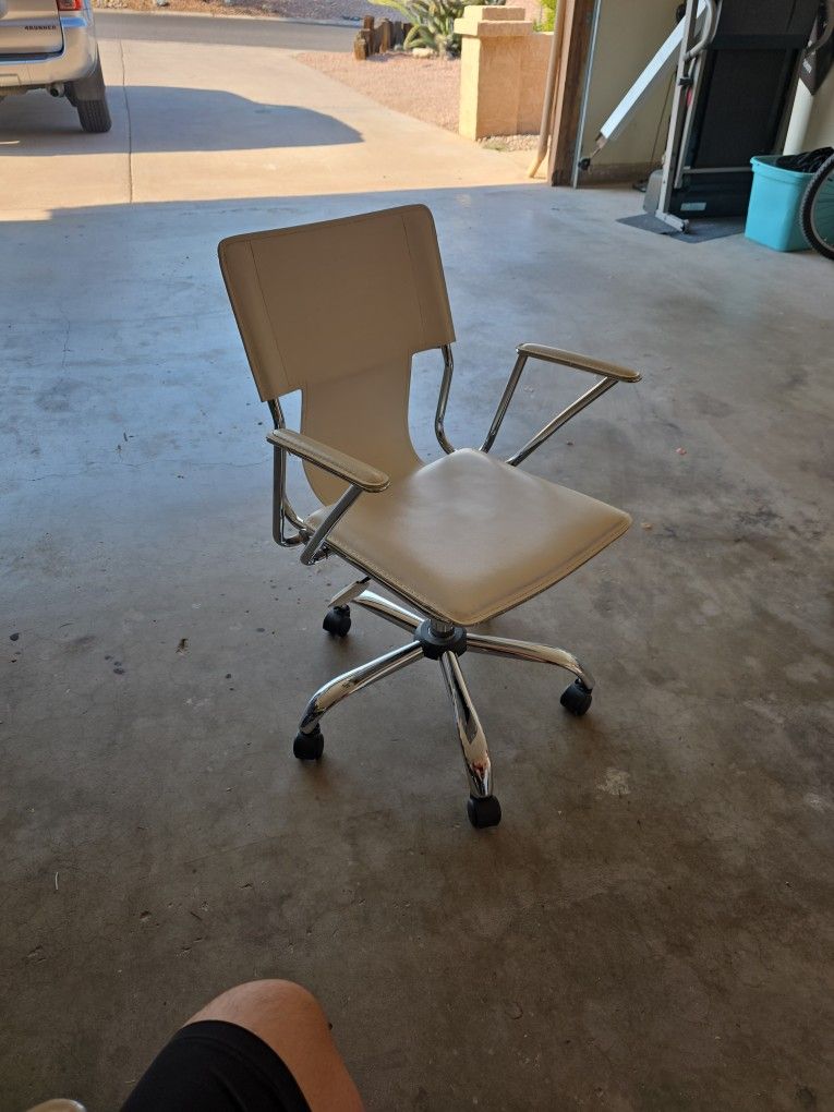 White Leather Office Chair