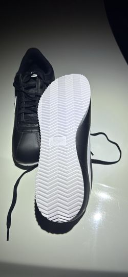 Nike Cortez Black & White Size 8.5