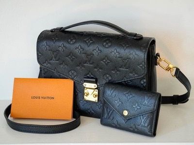 Louis Vuitton Womens Purse And Wallet