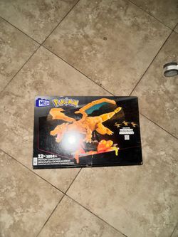 MEGA Pokemon Charizard Building Kit with Motion (1663 Pieces) for Collectors