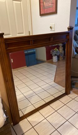 Dresser mirror