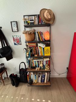 Ladder Bookshelf