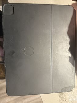2020 iPad Pro 12.9 Magic Keyboard