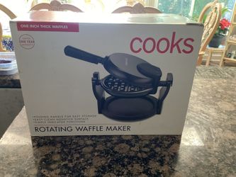 “Cooks “  Rotating Waffle Maker